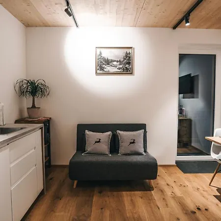 Lola * Seefeld in Tirol